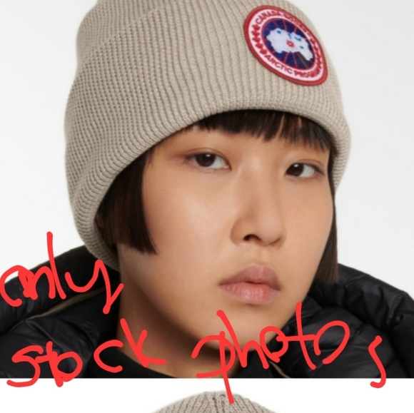 **BUYER BEWARE** Fake/ Counterfeit /Imitation Canada Goose hats & other apparel - Picture 7 of 12